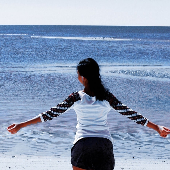 DIY Cross stitch embroidered blouse - Picture 3 of 7